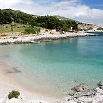 Seaside House Milna, Hvar - 114 Holiday home *